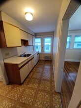66 Chapman St, Unit 1 in Quincy, MA - Building Photo - Building Photo