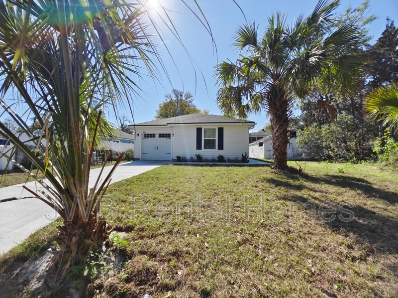 442 E 47th St in Jacksonville, FL - Building Photo