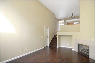 7 Warmspring Ln in Aliso Viejo, CA - Building Photo - Building Photo