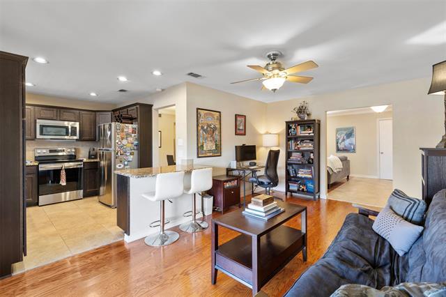 4709 Skillman St in Dallas, TX - Building Photo - Building Photo