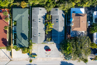 The Savoy apartments in Cocoa Beach, FL - Building Photo - Building Photo