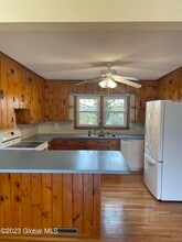 154 Weatherwax Rd in Poestenkill, NY - Building Photo - Building Photo