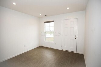 4978 Crestbrook Dr in Lockbourne, OH - Building Photo - Building Photo