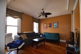 107 E 32nd St in Baltimore, MD - Building Photo - Building Photo
