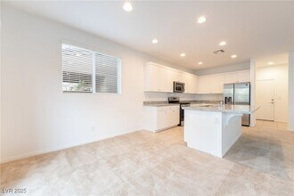11586 Monte Isola St in Las Vegas, NV - Building Photo - Building Photo
