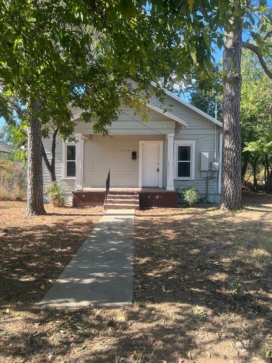 1224 Renick St in Waco, TX - Building Photo