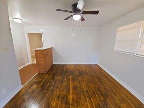 4203 Wuthering Heights Dr in Houston, TX - Building Photo - Building Photo