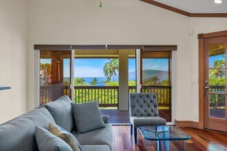 9 Huapala Pl in Lahaina, HI - Building Photo - Building Photo