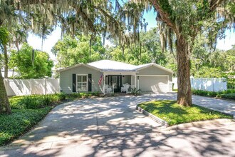 16 Magnolia Ave in St. Augustine, FL - Building Photo - Building Photo