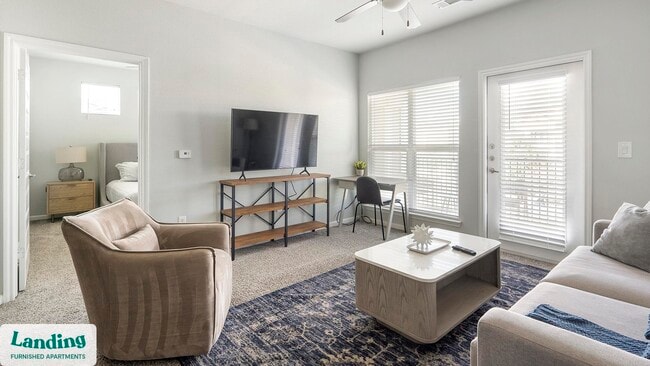 715 W Slaughter Ln in Austin, TX - Building Photo - Building Photo
