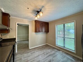7076 Pantego Dr in Fayetteville, NC - Building Photo - Building Photo