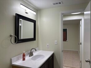 2817 Dovewood St in Clearwater, FL - Building Photo - Building Photo