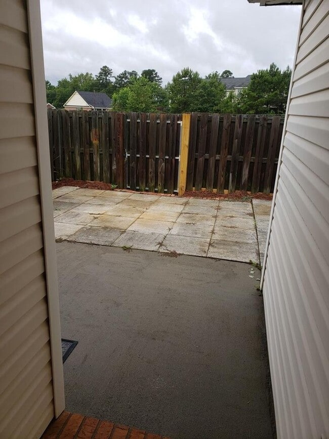 809 Whispering Willow Ct in Grovetown, GA - Building Photo - Building Photo