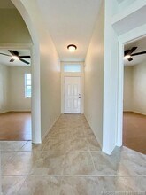 656 SE Chapman Ave in Port St. Lucie, FL - Building Photo - Building Photo