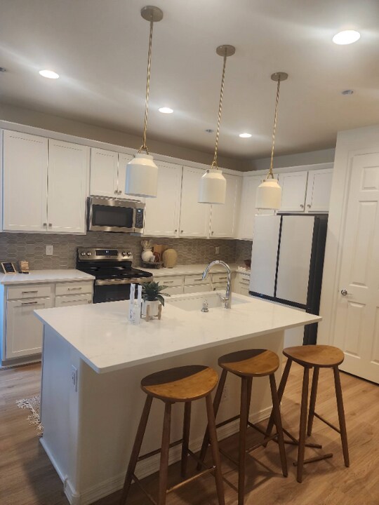 5525 W Mauna Loa Ln in Glendale, AZ - Foto de edificio