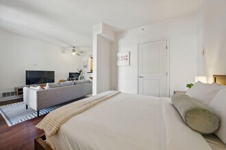 355 Berry St in San Francisco, CA - Building Photo - Building Photo