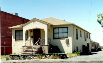 22409 Meekland Ave in Hayward, CA - Building Photo - Building Photo