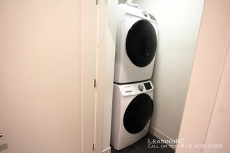 435 Westport Rd in Kansas City, MO - Building Photo - Building Photo