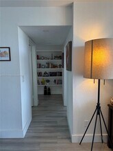 2000 NE 135th St, Unit 609 in North Miami, FL - Building Photo - Building Photo