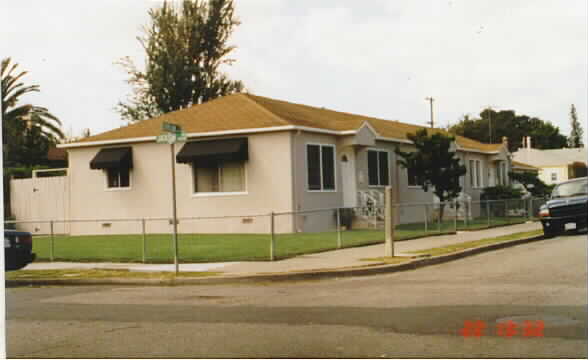 626 Cleveland St in Redwood City, CA - Building Photo - Building Photo