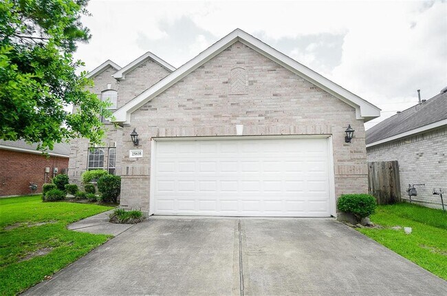 property at 25835 Orchard Knoll Ln