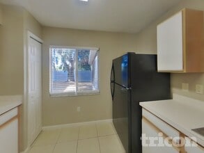 417 Abigail Rd in Plant City, FL - Foto de edificio - Building Photo