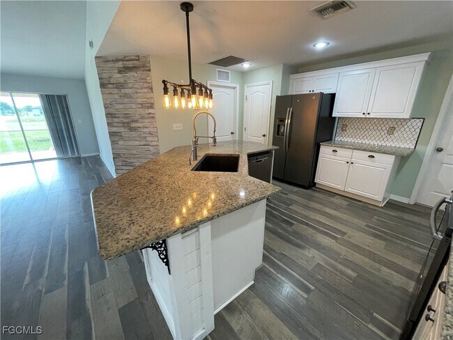 property at 306 NW 10th St