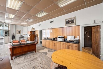 1227 13th St in Galveston, TX - Building Photo - Building Photo