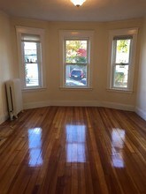 9 Orrin St, Unit 1 in Cambridge, MA - Foto de edificio - Building Photo