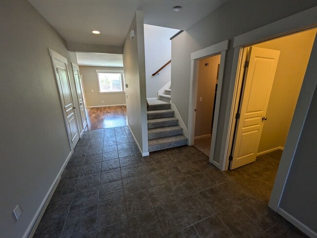 404 Wallace St in Steilacoom, WA - Building Photo - Building Photo