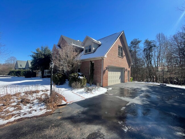 309 Spring Lake Rd in Forest, VA - Building Photo - Building Photo