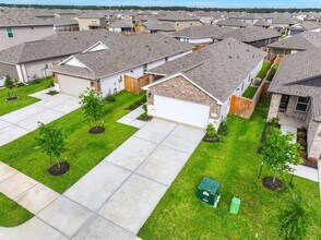 16977 Juniper Blossom Bnd in Conroe, TX - Building Photo - Building Photo