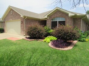 10532 Braewood Dr in Fort Worth, TX - Building Photo - Building Photo