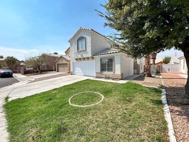 2149 Eclair Cir in Las Vegas, NV - Building Photo - Building Photo