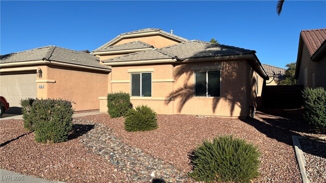 3706 Greenfield Lakes St in Las Vegas, NV - Building Photo - Building Photo
