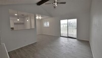 10546 Pleasanton Dr photo'