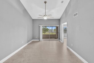 2881 N Oakland Forest Dr, Unit 309 in Oakland Park, FL - Foto de edificio - Building Photo