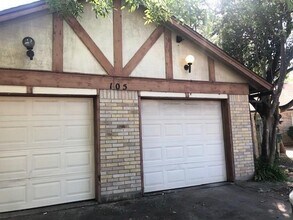 105 Nicole Cove in Round Rock, TX - Building Photo - Building Photo