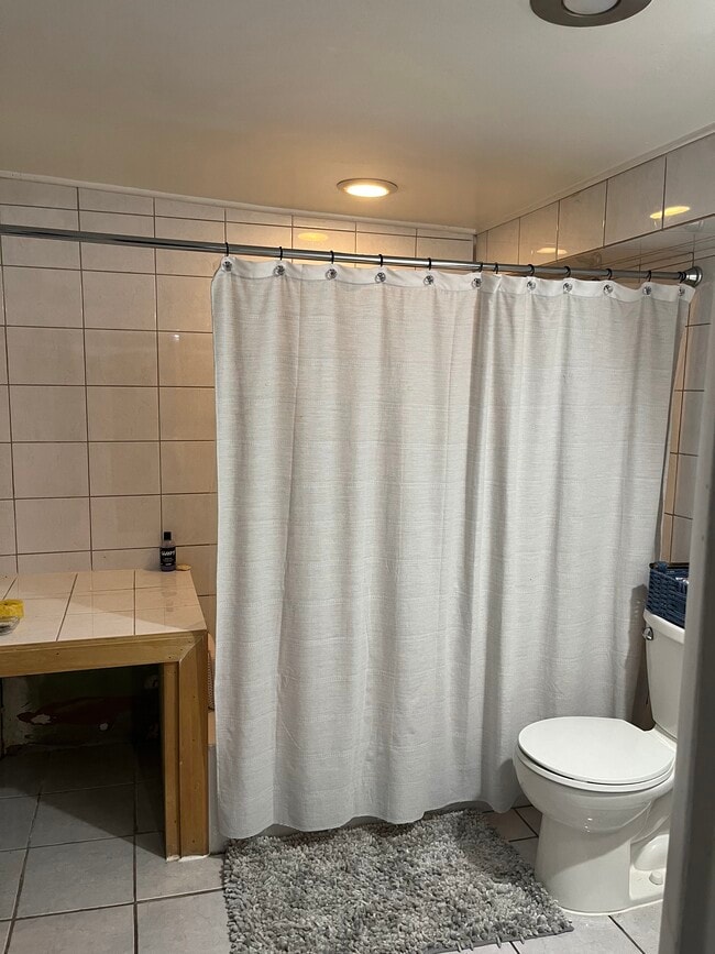 2941 N Whipple St, Unit Garden in Chicago, IL - Foto de edificio - Building Photo