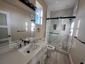 1218 Valerie Way in Santa Rosa, CA - Building Photo - Building Photo