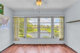 5980 NW 64th Ave, Unit 311 in Fort Lauderdale, FL - Foto de edificio - Building Photo