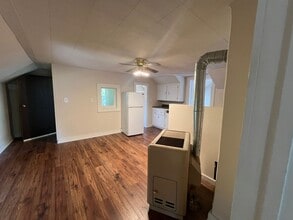 905 S 6th Ave in Wausau, WI - Building Photo - Building Photo