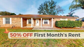 12947 Tree Wy Ct N in Jacksonville, FL - Building Photo