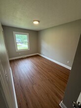 1431 Maryguard Dr in Akron, OH - Building Photo - Building Photo