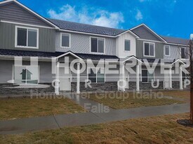 651 S 2400 W in Rexburg, ID - Building Photo