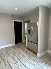 823-823 Hickory St in St. Joseph, MO - Building Photo - Building Photo