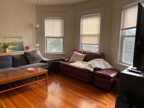 22 Hobson St in Boston, MA - Building Photo - Building Photo