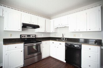 2000 Lessel Dr in Jacksonville, AR - Building Photo - Building Photo