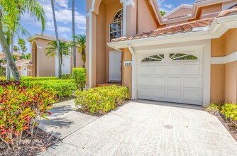 222 Legendary Cir in Palm Beach Gardens, FL - Building Photo - Building Photo