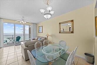 1200 Scenic Gulf Dr in Miramar Beach, FL - Building Photo - Building Photo